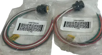 A / B 888N-M5AF1-1F 5 PIN RECEPTACLE SER. B 888NM5AF11F LOT OF 2 NEW, SURPLUS