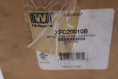 DANFOSS XFC2002-0B DRIVE MICRO-INVERTER XFC2000 SERIES INPUT: 208-230 VAC H1043