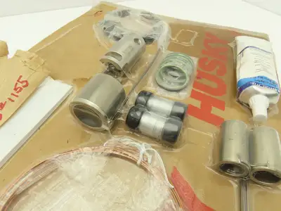 Husky 858840 Injection Mold Svc Kit Some Pieces Missing Pats Listed Below