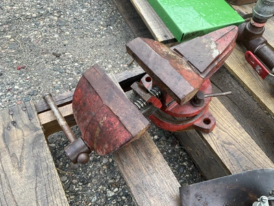 Used _UNKNOWN_ _UNKNOWN_ Gasoline Engines Michigan US | Miedema Asset Management Group #1406771