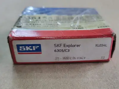 NEW SKF 6305/C3