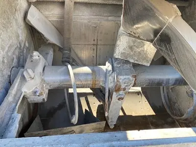 Used 2000 BESSER 100 CU FT Concrete Equipment (Miscellaneous) Quebec CA | DIT Equip #1412415