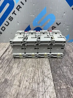 ALLEN BRADLEY 700S-CF440DJC Electrical/PLC/Automation | ESS Industrial Equipment Sales (3)