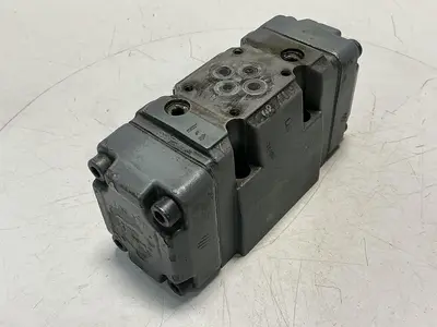 USED REXROTH 4WEH10E20/6AG24N9ETK4/B10V