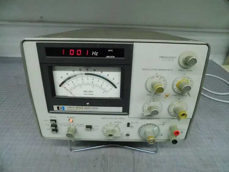 Used _UNKNOWN_ _UNKNOWN_ Spectrum Analyzers Texas US | Aucto #1509741