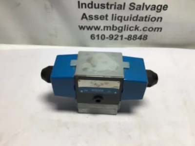 Vickers F3DG4S4016CB60 Pilot Valve Model F3-DG4S4WT-016C-B-60 PN: 868982