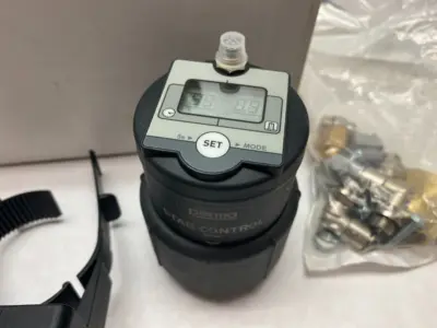 New | in-Stock BOSCH REXROTH AUTOMATIC STAR CONTROL LUBRICATION UNIT LU 2 Lubrication Equipment Michigan US | Maverick Industrial Sales #1122732