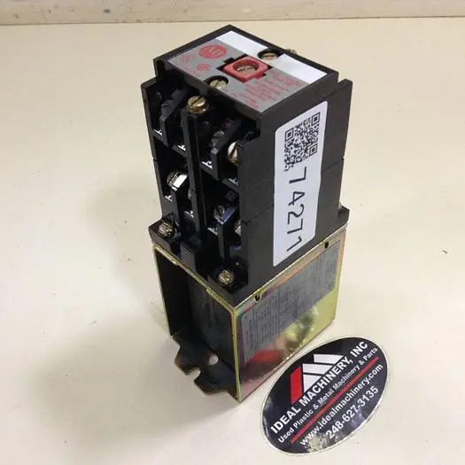 Used ALLEN BRADLEY 700DC-PK800Z24 SER A Relays & Switches Michigan US | Ideal Machinery #592830