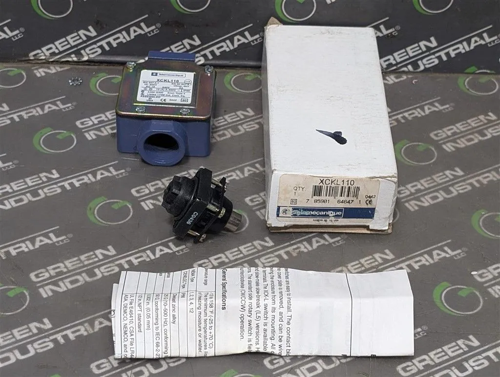 Telemecanique XCKL110 Snap Action Plunger Type Limit Switch New NIB