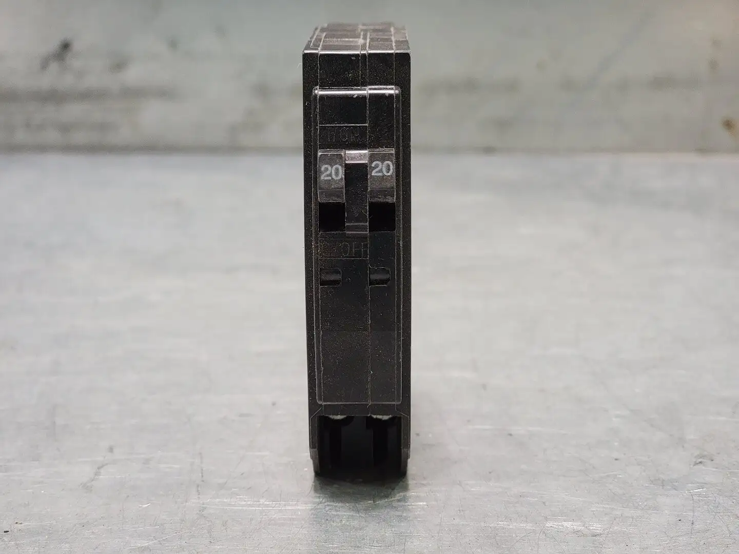 USED SQUARE D QOT120