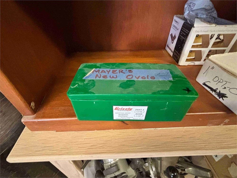 Used GRIZZLY _UNKNOWN_ Tooling (woodworking) Colorado US | MachineryMax #1521409
