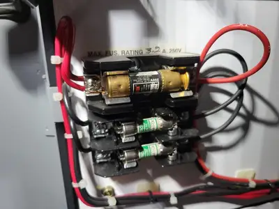 USED SQUARE D MODEL 6