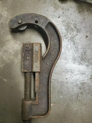 USED NYE TOOL WORKS BARNES TYPE NO. 4