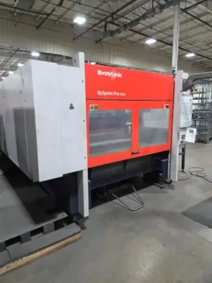 Used 2010 BYSTRONIC BYSPRINT PRO 3015 Laser Cutters Ohio US | HGR 24 #916846