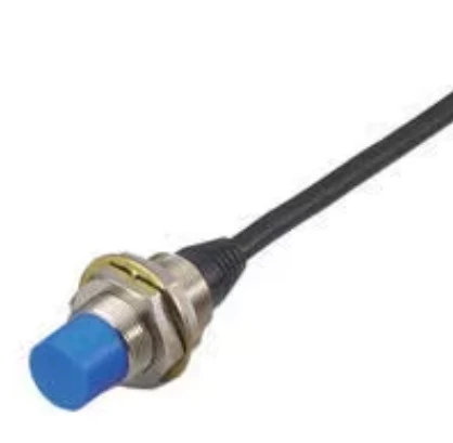 Keyence EV-118USO Two-Wire Self Contained Amplifier Proximity Sensor [New]