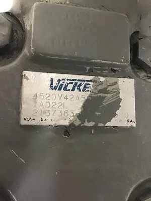 USED VICKERS 4520V42A5