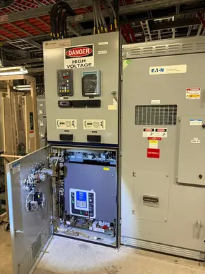 15kV Switchgear Lineup MVS Load Break Controller, 2000 Amp