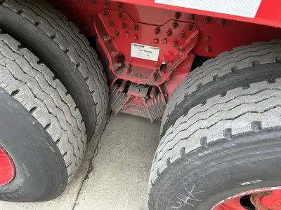 USED 2011 AUTOCAR XPEDITOR
