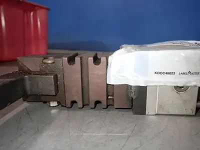 USED DESTACO 870B904711