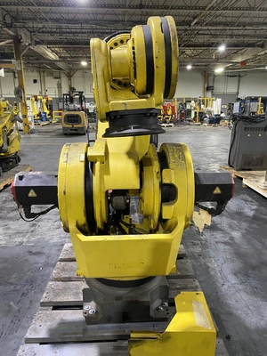 USED FANUC M-900iA/350 + R30iA