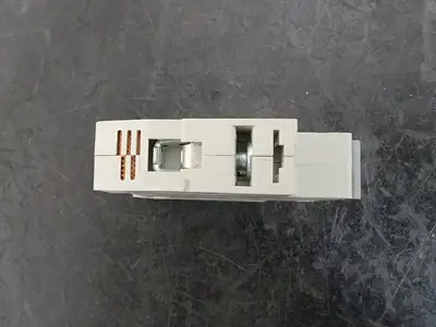 USED ALLEN-BRADLEY 1492-SP1C020