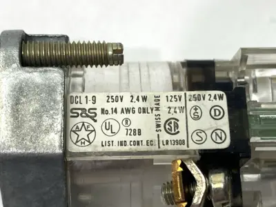 USED SPRECHER+SCHUH PILOT LIGHT W/ DE1-10 AUXILIARY CONTACT BLOCK