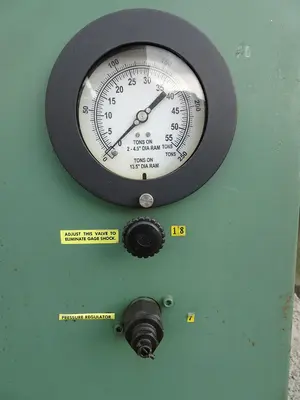 USED CLIFTON 250 TON