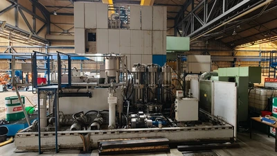 Used 2000 SCHULER 5000 TON Fluid Forming Presses Illinois US | Revelation Machinery #1280106