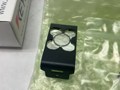 USED KEYENCE MONOCHROME POLARIZING FILTER FOR VISION SENSOR
