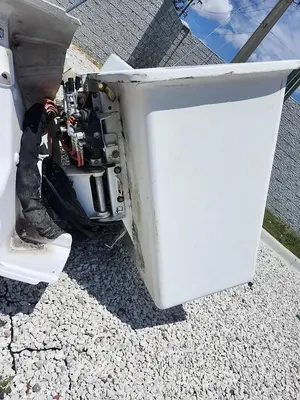 Used 2012 ALTEC 2-MAN PLATFORM BUCKET Aerial Work Platforms Florida US | Monster Equipment #1485580