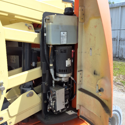USED 2013 JLG E300AJP