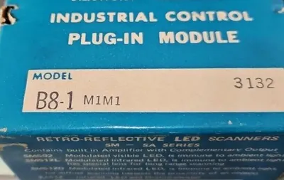 BANNER B8-1 PHOTOELECTRIC AMPLIFIER LOGIC MODULE. Loc5D-24