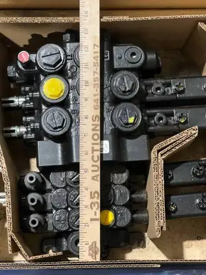 Hydraulic Valve Bank