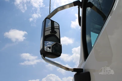 New | in-Stock 2027 WESTERN STAR 47X Hooklifts & Roll-Offs Texas US | Roll Off Truck World #1492010