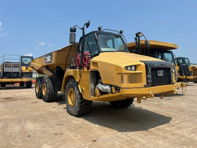 USED 2022 Caterpillar 730C