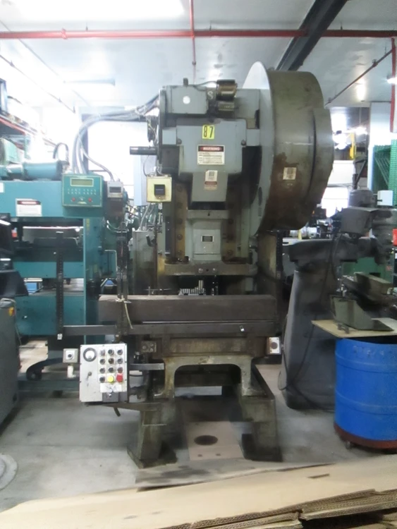 1984 MINSTER B1-60 O.B.I. Presses | Global Machine Brokers, LLC