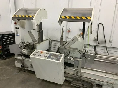 USED 2010 FOM BLITZ