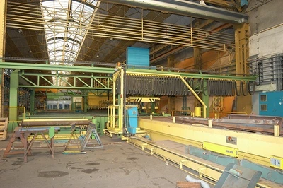 USED HEAVY DUTY ROLLER CONVEYORS 3100 MM