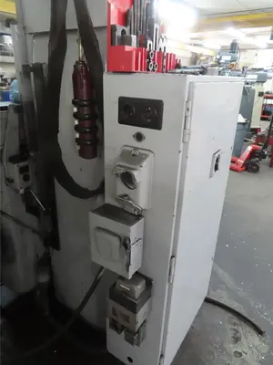 1985 Friedrich Deckel FP33 Manual Milling | MD Equipment Services LLC (16)