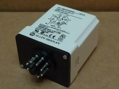 USED ALLEN BRADLEY 700-HT12AZ24 SER A