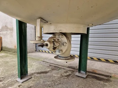 1986 KRALOVOPOLSKA STROJIRNA 1400 Litre CWH | Perry Equipment (8)