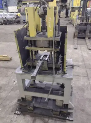 7 TON AIRAM ARDCOR PNEUMATIC 4-POST CUTOFF PRESS. STOCK # 0537226