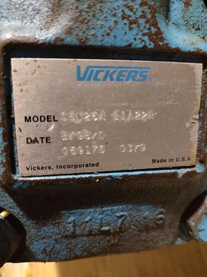 USED Vickers Pump 35V25A 11A22R 35V25A 11A22R