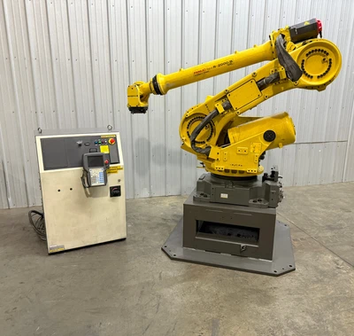 USED FANUC R-2000IB