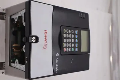 ALLEN BRADLEY20AD8P0A3AYNANC0 POWERFLEX 70 5HP AC DRIVE 480 VOLT STOCK 3293