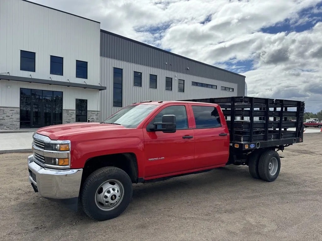 Used 2016 CHEVROLET SILVERADO 3500HD Flatbed Trucks Minnesota US | Carco Truck & Equipment #1514284