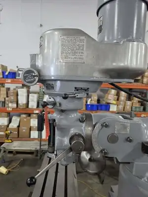 USED BRIDGEPORT Series 1 1 1/2 HP