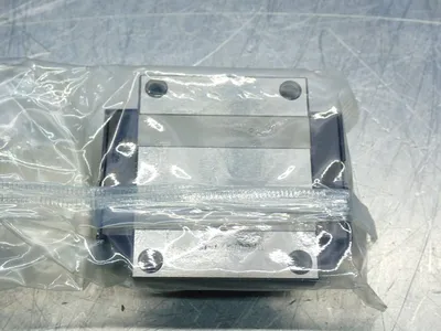 NEW THK HSR20
