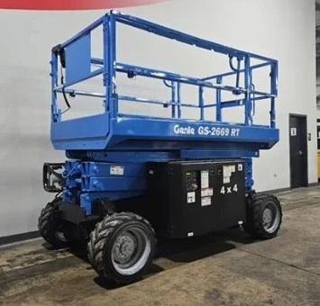 USED 2013 GENIE GS-2669 RT