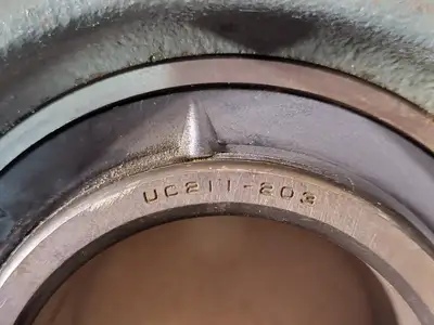 USED NTN UC211-203